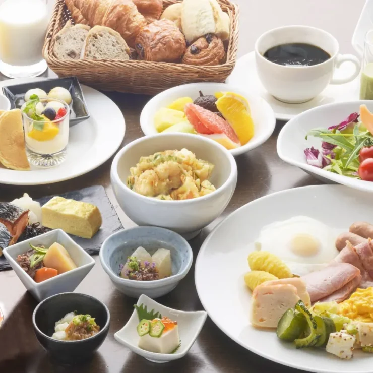 Culinary Adventures in Saigon: From Steaming Phở to Sushi Bars — Your Ultimate Foodie Guide from Sotetsu Grand Fresa Saigon